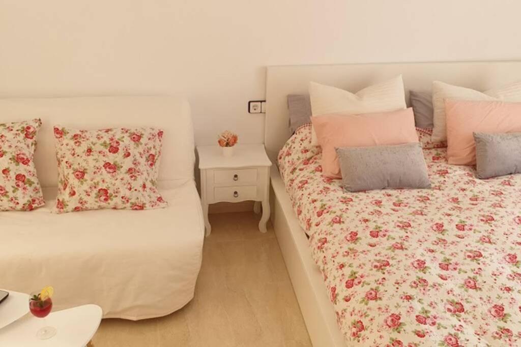 Apartamento Pepa. En El Corazon Del Delta. Sant Jaume d'Enveja Esterno foto